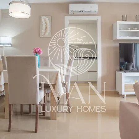 Apartment Casa Pitiusas Ivan Luxury Homes 1 ª Planta Sur 2ªlinea El Borseral