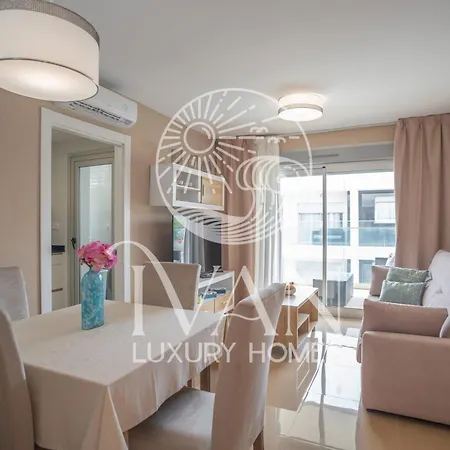Casa Pitiusas Ivan Luxury Homes 1 ª Planta Sur 2ªlinea Apartment El Borseral